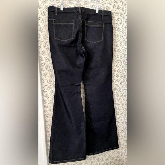 Banana Republic Dark Wash Jeans  Size:12R - Picture 4 of 13